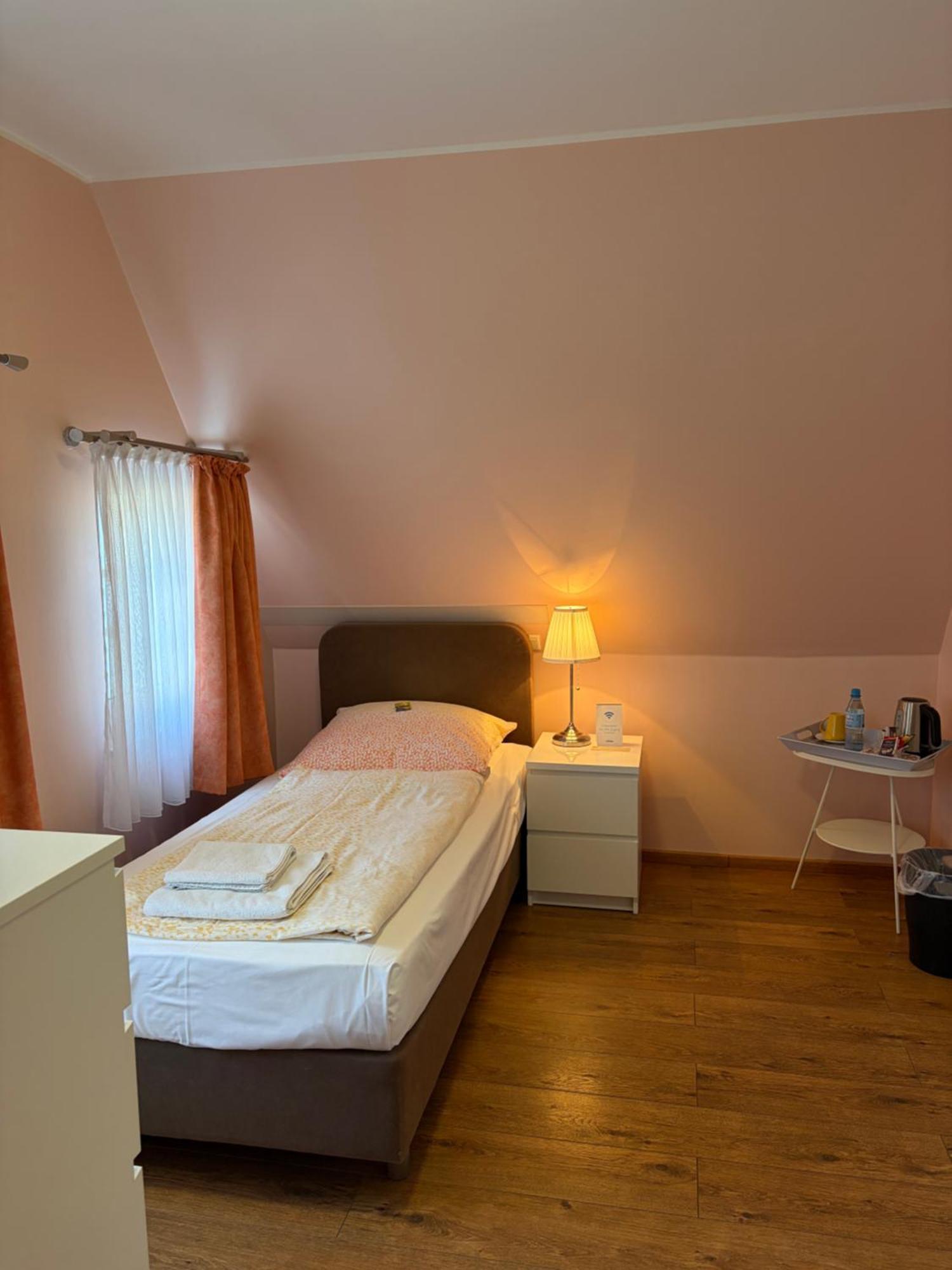 Barcelona Bed & Breakfast, Dusseldorf